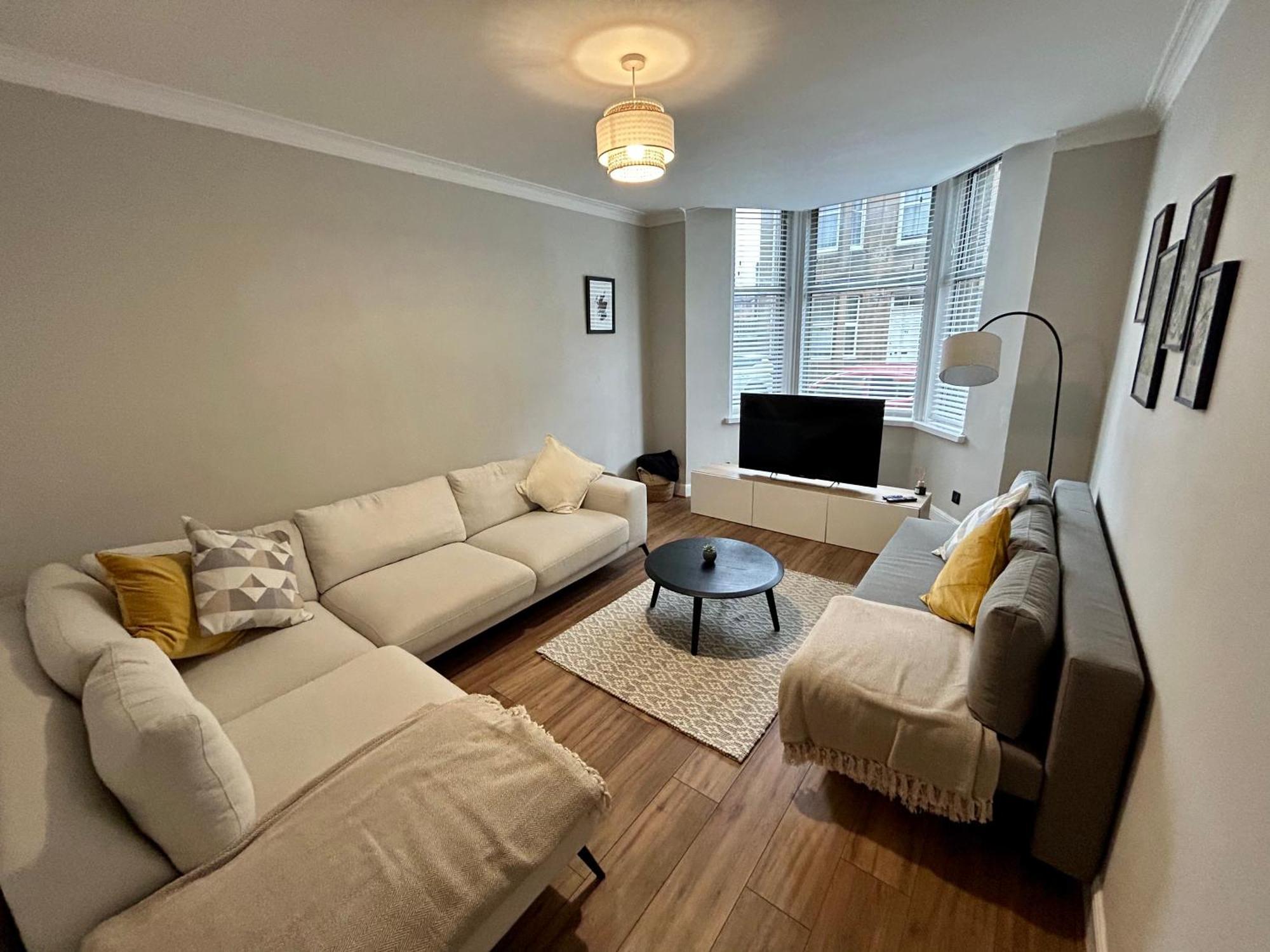 West Dunbartonshire Flat Apartment