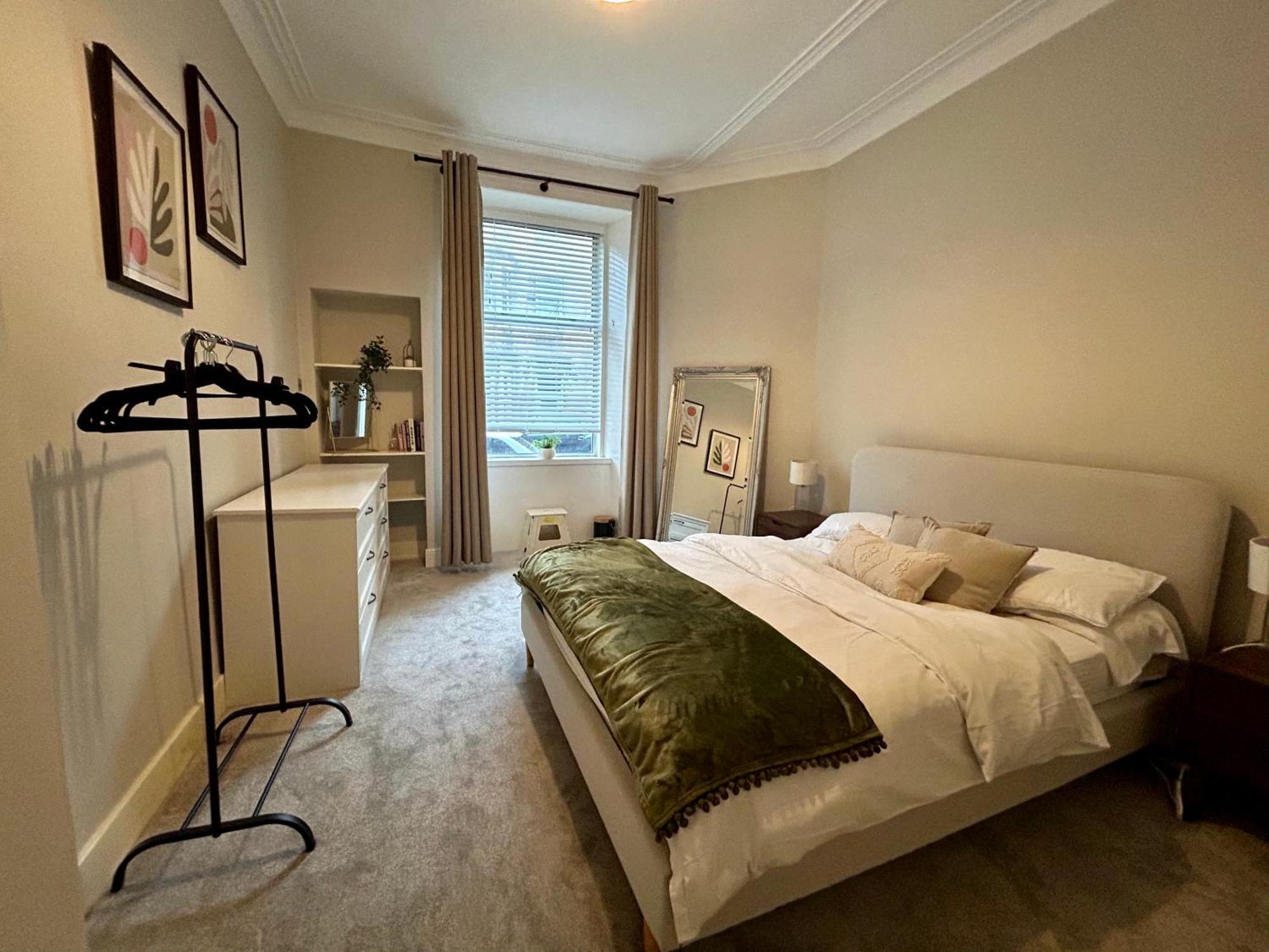 West Dunbartonshire Flat * Dumbarton